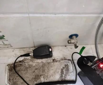 长兴屋顶漏水维修公司分享下卫生间漏水的危害及解决方法